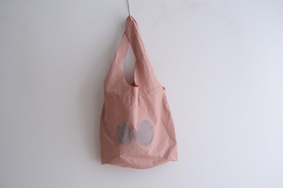 mina perhonen picnic bag choucho(ピンク)